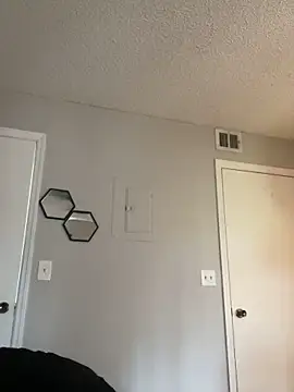 Prettygirl6070 online show from October 9, 2025, 5:13 pm