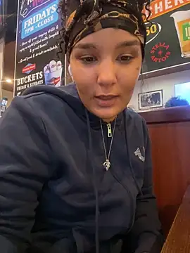 Prettygirl6070 online show from October 2, 2025, 3:59 pm