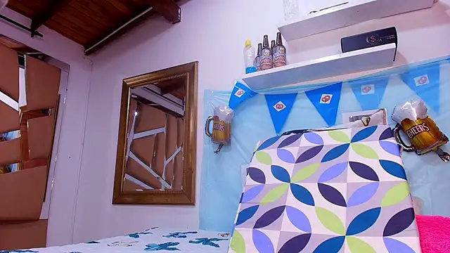 Snapshot of sweegirl69 chatting on October 3, 2025, 11:56 am sweegirl69 online show from October 3, 2025, 11:56 am