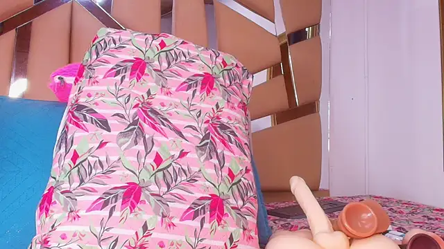 Snapshot of sweegirl69 chatting on September 14, 2025, 11:54 am sweegirl69 online show from September 14, 2025, 11:54 am