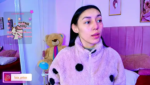 Snapshot of Laia_and_Damian chatting on November 26, 2025, 12:27 pm Laia and Damian online show from November 26, 2025, 12:27 pm