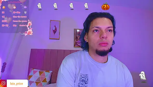 Snapshot of Laia_and_Damian chatting on October 29, 2025, 12:04 pm Laia and Damian online show from October 29, 2025, 12:04 pm