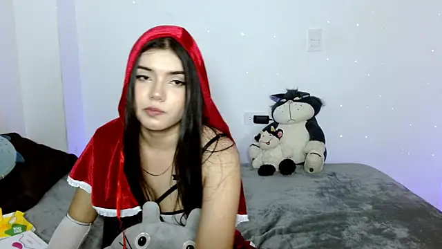 Snapshot of Emma_yui19 chatting on September 17, 2025, 10:23 pm Emma yui19 online show from September 17, 2025, 10:23 pm