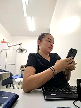 Madisson-04  online show from October 21, 2025, 6:51 pm