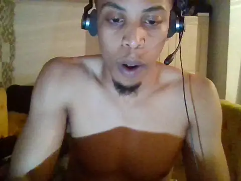 Snapshot of Capital_T chatting on October 29, 2025, 3:44 pm Capital T online show from October 29, 2025, 3:44 pm