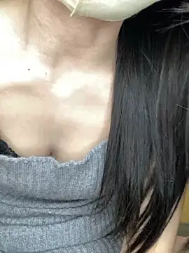 Yuki chan 2 online show from April 16, 2026, 1:45 pm