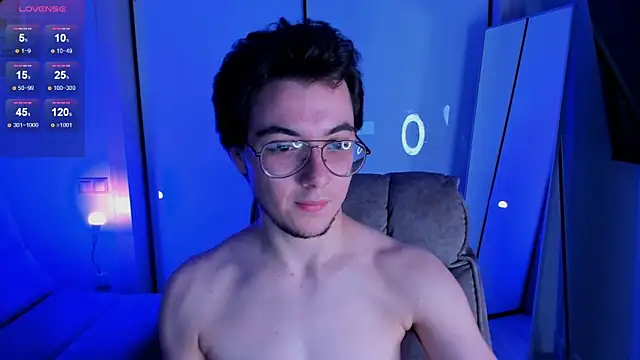 tyler bergg online show from September 14, 2025, 12:22 am