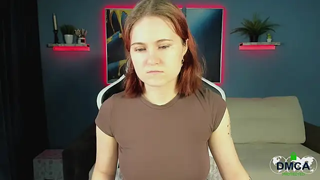 Snapshot of Roxy_foxi chatting on November 14, 2025, 11:41 pm Roxy foxi online show from November 14, 2025, 11:41 pm