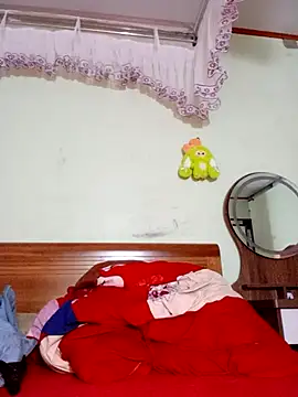 Snapshot of Ella3838 chatting on November 17, 2025, 12:47 am Ella3838 online show from November 17, 2025, 12:47 am