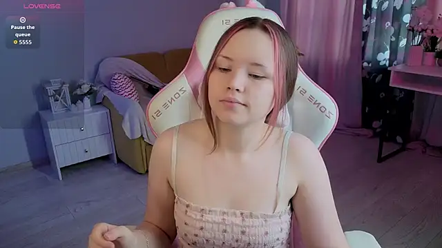 Sweetie Hope online show from October 6, 2025, 7:09 am