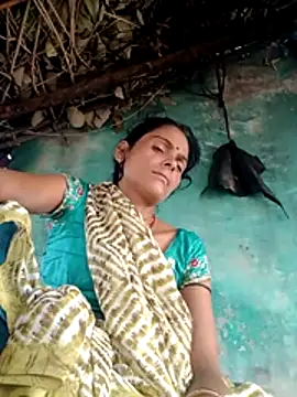 Snapshot of H_seema chatting on July 4, 2026, 1:56 am H seema online show from July 4, 2026, 1:56 am