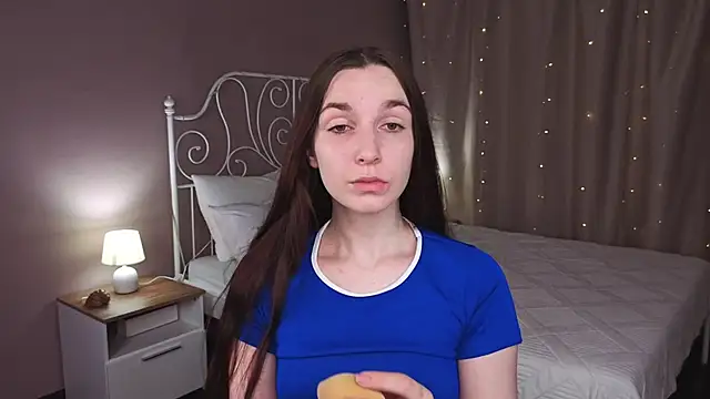 Snapshot of Miss___Eva chatting on October 9, 2025, 12:11 am Miss Eva online show from October 9, 2025, 12:11 am