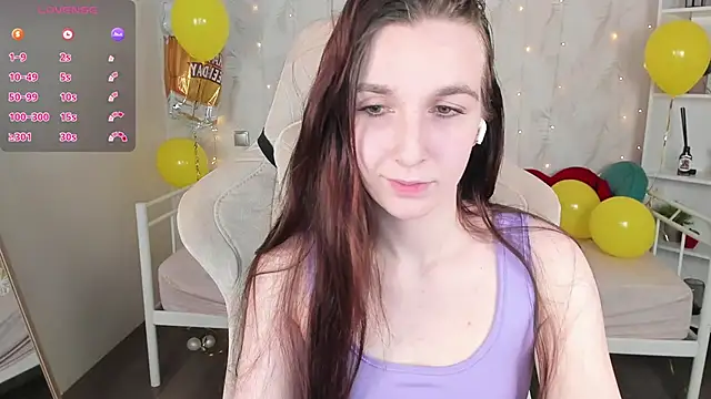 Snapshot of Miss___Eva chatting on October 7, 2025, 12:11 am Miss Eva online show from October 7, 2025, 12:11 am