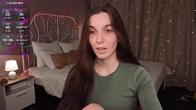 Snapshot of Miss___Eva chatting on October 2, 2025, 12:58 am Miss Eva online show from October 2, 2025, 12:58 am