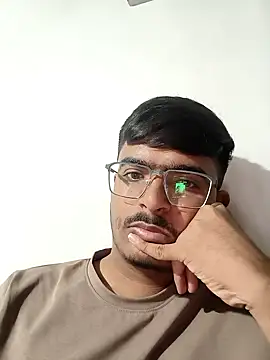 RotundHeadway online show from November 16, 2025, 2:22 pm