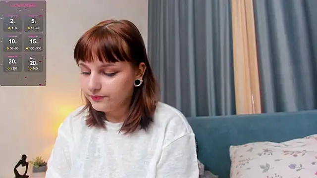 LeslieThomass online show from October 24, 2025, 8:13 am