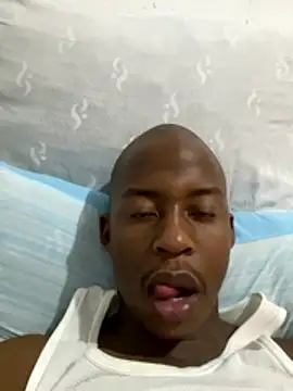 Snapshot of dick4mami chatting on February 2, 2026, 8:41 pm dick4mami online show from February 2, 2026, 8:41 pm