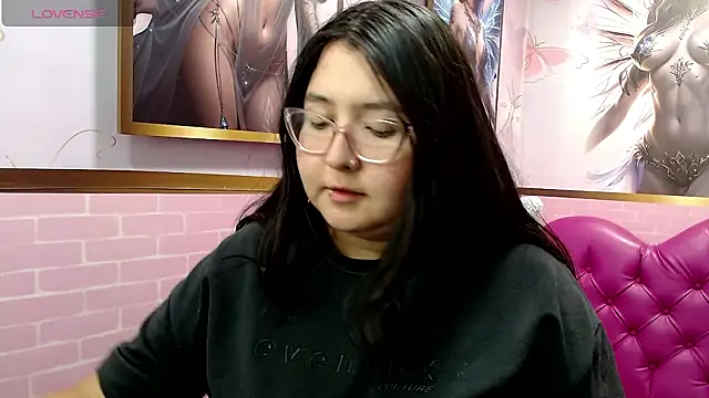 Dulce meow online show from March 15, 2026, 3:57 am