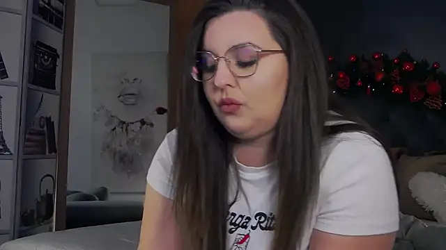 Snapshot of Mia_Swano chatting on December 5, 2025, 1:16 am Mia Swano online show from December 5, 2025, 1:16 am