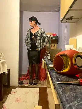 Snapshot of vikinylon chatting on September 26, 2025, 10:38 pm vikinylon online show from September 26, 2025, 10:38 pm