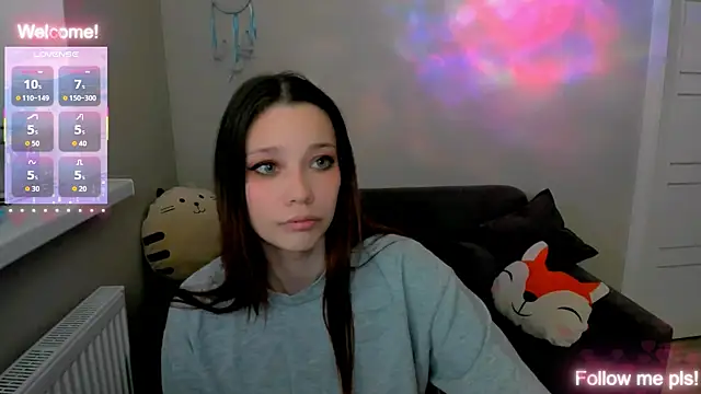 Kitten Alissa online show from May 20, 2026, 1:08 pm