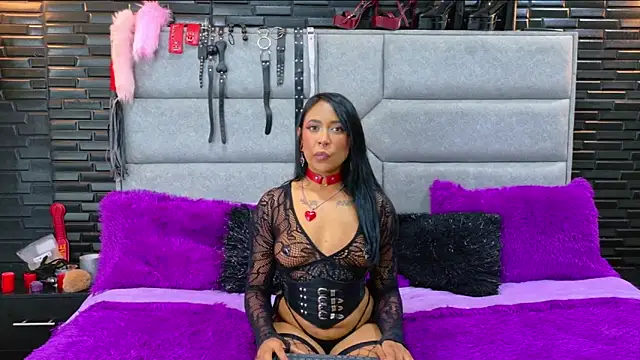 Snapshot of DaiaRousi chatting on November 14, 2025, 3:10 am DaiaRousi online show from November 14, 2025, 3:10 am