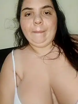 Katherine25 online show from January 15, 2026, 3:04 pm