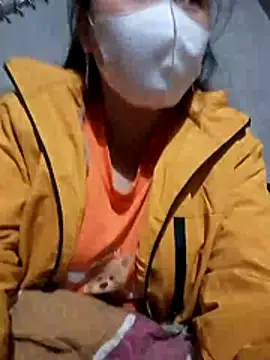 Snapshot of Teena_tiny chatting on December 18, 2025, 1:59 pm Teena tiny online show from December 18, 2025, 1:59 pm