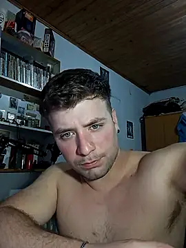 Snapshot of ferrari1996 chatting on September 18, 2025, 5:10 am ferrari1996 online show from September 18, 2025, 5:10 am