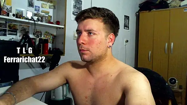 Snapshot of ferrari1996 chatting on September 19, 2025, 5:44 am ferrari1996 online show from September 19, 2025, 5:44 am