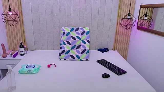 Snapshot of Kity_spiderr chatting on November 6, 2025, 12:53 pm Kity spiderr online show from November 6, 2025, 12:53 pm