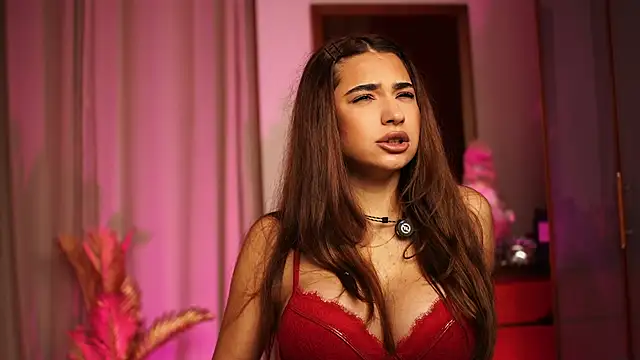 Snapshot of ItalianGirl chatting on January 15, 2026, 9:29 pm ItalianGirl online show from January 15, 2026, 9:29 pm