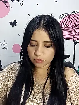 Snapshot of ValerieLove_ chatting on October 9, 2025, 7:47 pm ValerieLove online show from October 9, 2025, 7:47 pm