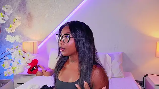 Snapshot of Kishalove_ chatting on June 16, 2026, 10:04 am Kishalove online show from June 16, 2026, 10:04 am