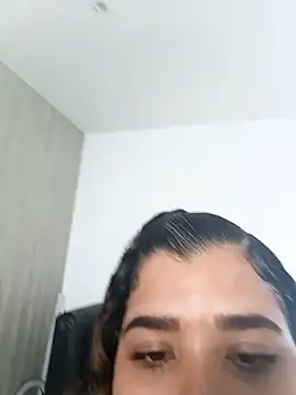 MadissonRizz online show from October 21, 2025, 8:08 pm