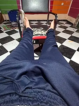 anis3g4 online show from March 10, 2026, 10:58 pm