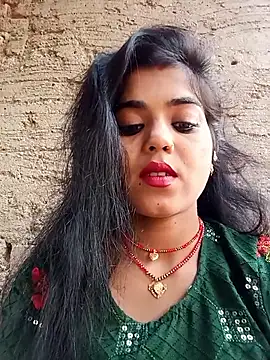 Yatiksha Beby online show from April 4, 2026, 1:34 am