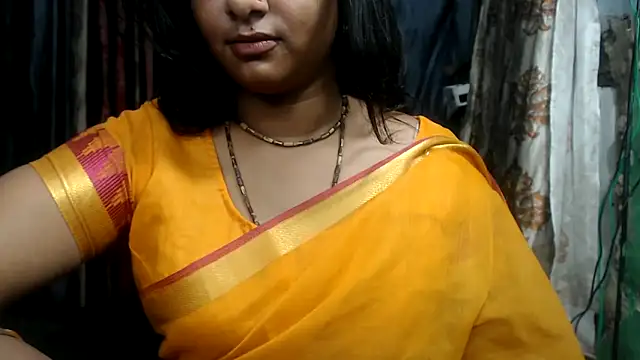 Snapshot of DearKimmi chatting on February 26, 2025, 5:10 pm DearKimmi online show from February 26, 2025, 5:10 pm