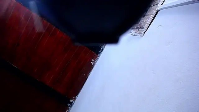 DaraKat18 online show from April 12, 2026, 10:02 pm