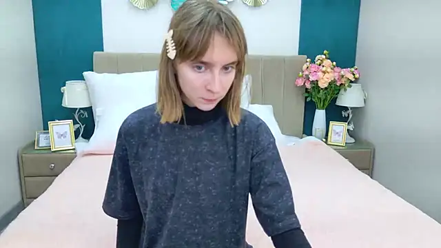 Snapshot of Beverly_Gomes chatting on December 3, 2025, 3:55 pm Beverly Gomes online show from December 3, 2025, 3:55 pm