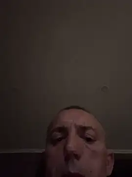 Snapshot of ruberofre chatting on October 11, 2025, 11:06 pm ruberofre online show from October 11, 2025, 11:06 pm