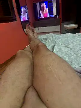 Snapshot of ruberofre chatting on September 14, 2025, 11:27 pm ruberofre online show from September 14, 2025, 11:27 pm