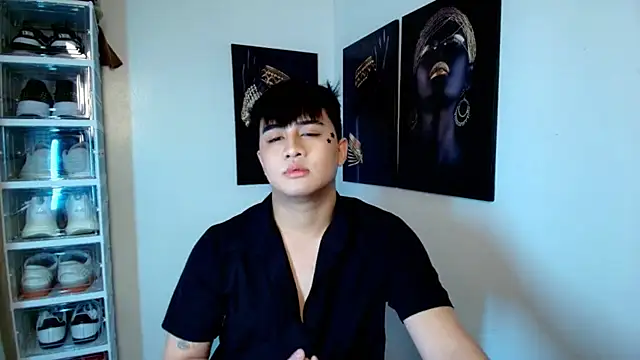 Snapshot of KentAivan chatting on September 28, 2025, 11:34 pm KentAivan online show from September 28, 2025, 11:34 pm