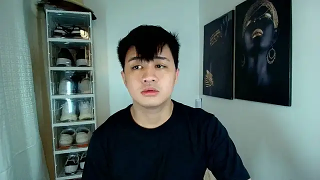 Snapshot of KentAivan chatting on October 11, 2025, 3:24 pm KentAivan online show from October 11, 2025, 3:24 pm