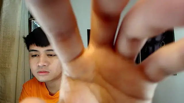 Snapshot of KentAivan chatting on October 16, 2025, 6:05 pm KentAivan online show from October 16, 2025, 6:05 pm