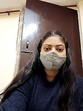 Snapshot of Kajal-baby07 chatting on November 27, 2025, 6:36 am Kajal-baby07 online show from November 27, 2025, 6:36 am