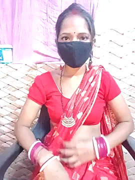 Snapshot of Bhabhilux2025 chatting on September 18, 2025, 5:49 pm Bhabhilux2025 online show from September 18, 2025, 5:49 pm