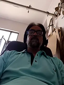 Snapshot of malhotra21 chatting on September 26, 2025, 8:32 am malhotra21 online show from September 26, 2025, 8:32 am