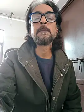 Snapshot of malhotra21 chatting on December 2, 2025, 10:39 am malhotra21 online show from December 2, 2025, 10:39 am