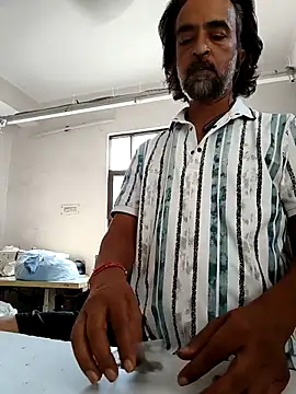 Snapshot of malhotra21 chatting on September 27, 2025, 9:15 am malhotra21 online show from September 27, 2025, 9:15 am